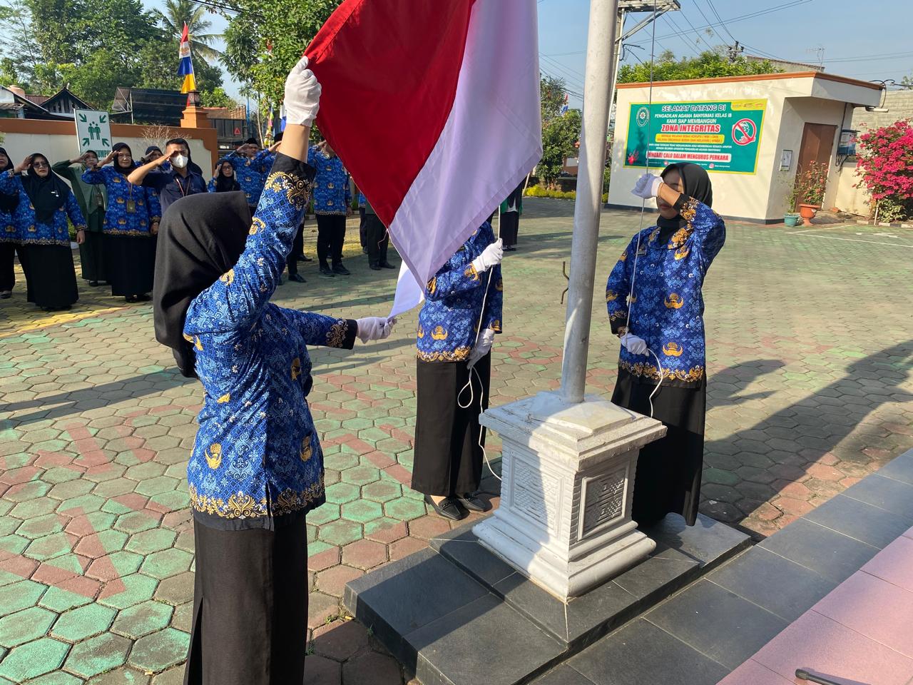 Foto HUT RI 79 1