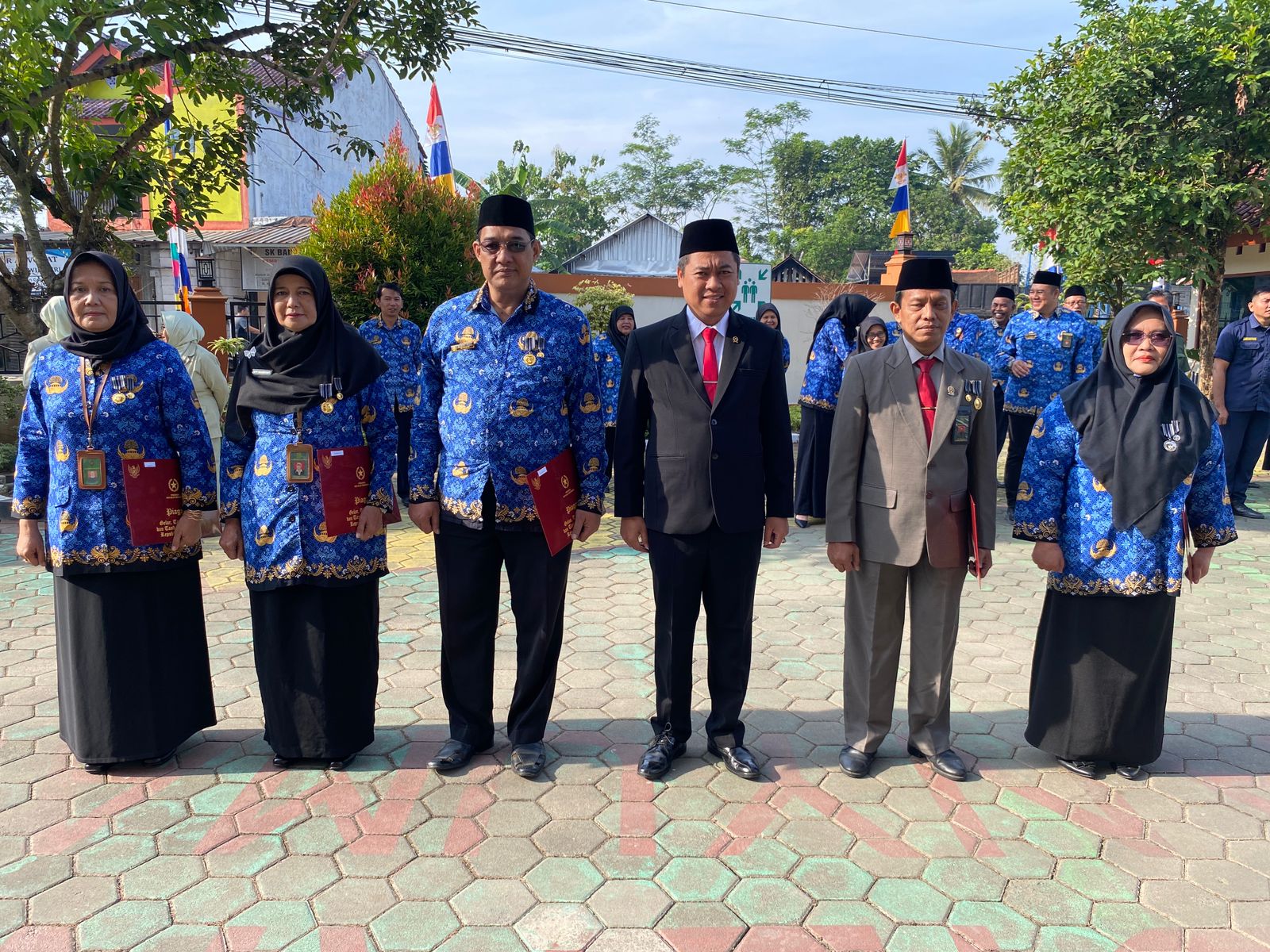 Foto HUT RI 79 3