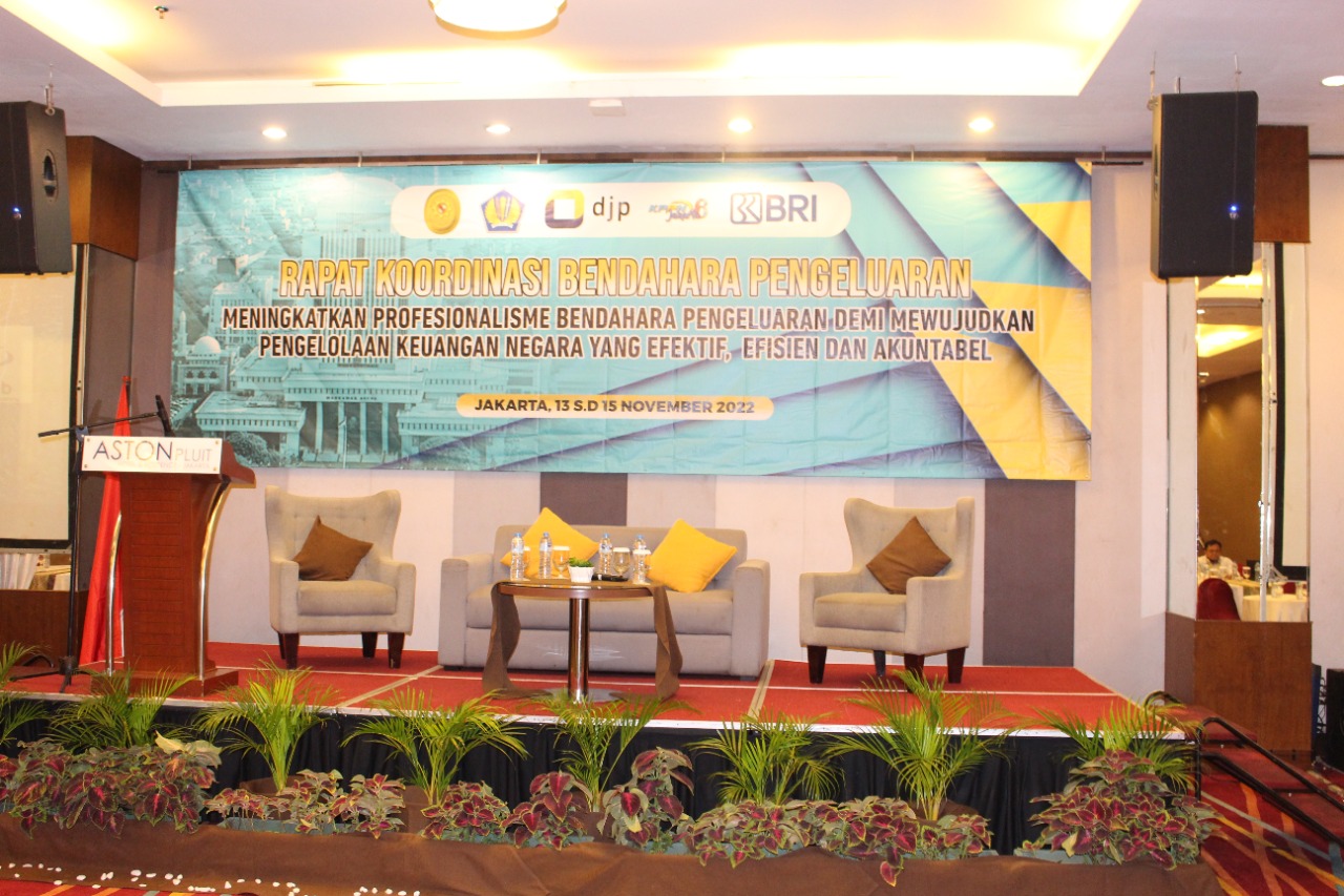 Rapat Koordinasi Bendahara Pengeluaran 1