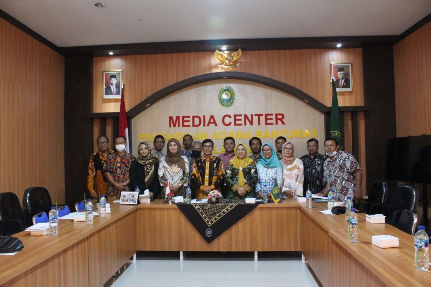 SOSIALISASI KE LBH DAN KANTOR ADVOKAT