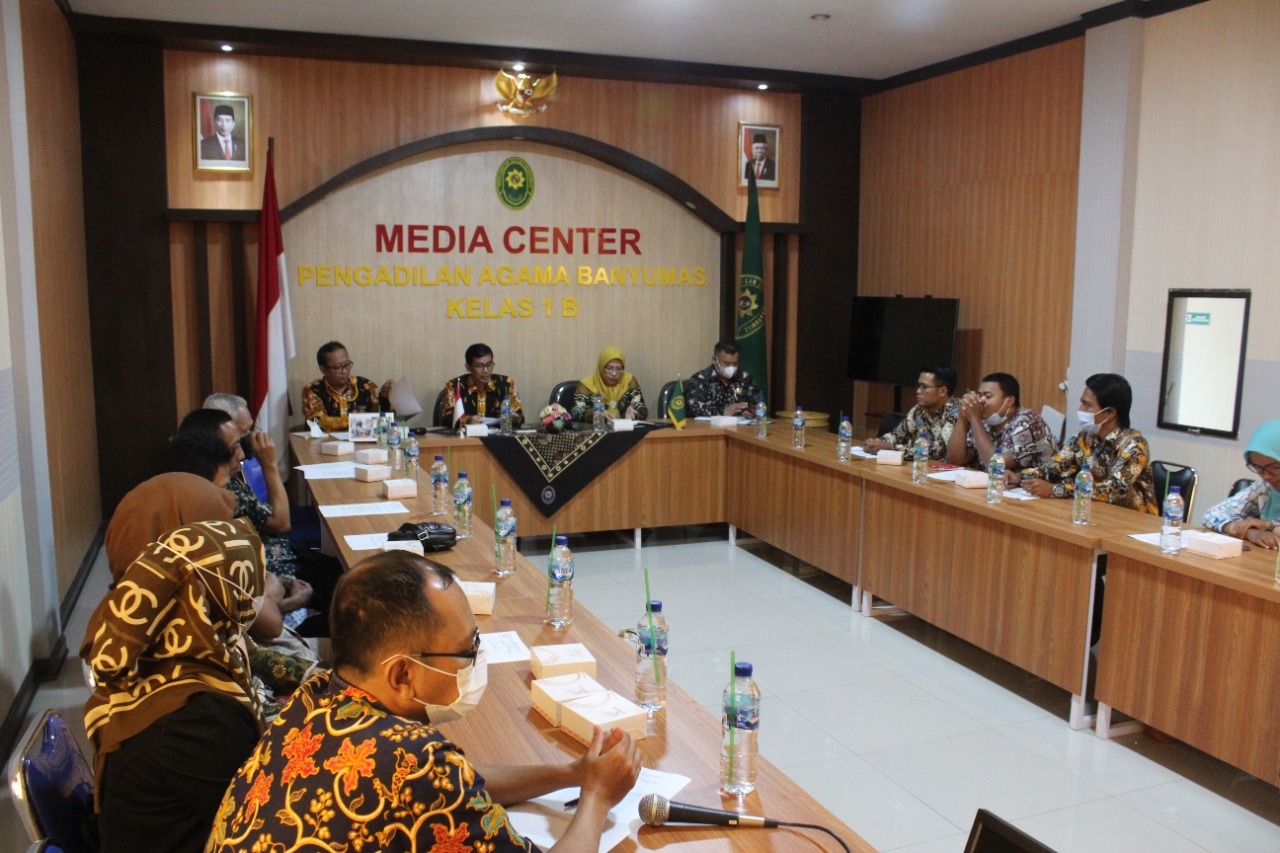 SOSIALISASI KE LBH DAN KANTOR ADVOKAT 1
