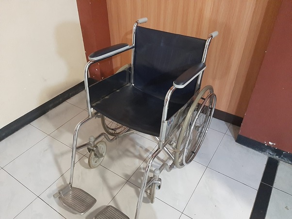 Kursi Roda
